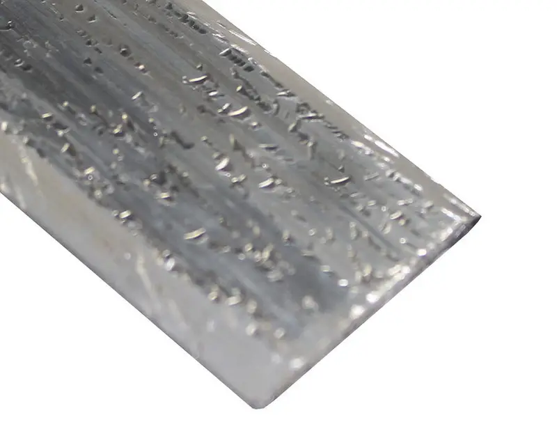 M-D PRO Aluminum Bevel Bar Heavy Duty Hammered Silver 1-1/2" x 12'