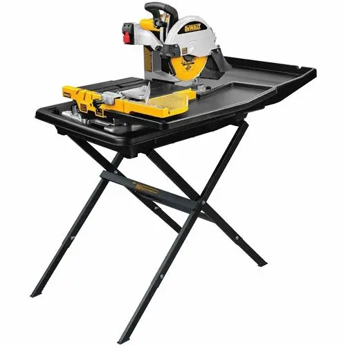 Black & Decker Canada - Dewalt Wet Tile Saw With Stand - 10"