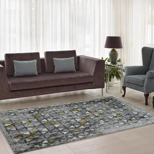 Diamond Grey Triangles Geometric Area Rug – 5'2" x 7'5"
