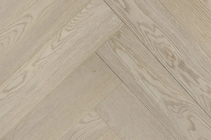 Torlys Smart Floors Vinyl Planks EverWood Twist Wentworth Click Lock Herringbone 4-7/8" x 23-11/16"