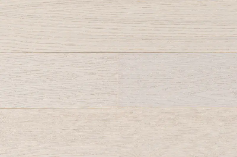 Torlys Smart Floors Engineered Hardwood Everest XP Designer Winter Hill Oak 6-1/2" x 71-1/4" - 1/2" (12 mm)