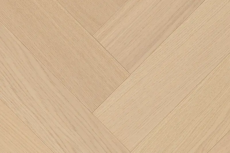 Torlys Smart Floors Engineered Hardwood Everest XP Twist Coastal Oak Herringbone (Right) 4-3/4" x 23-3/8" - 1/2" (12 mm)