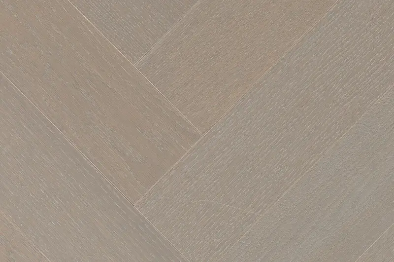 Torlys Smart Floors Engineered Hardwood Everest XP Twist Castle Rock Oak Herringbone (Right) 4-3/4" x 23-3/8" - 1/2" (12 mm)