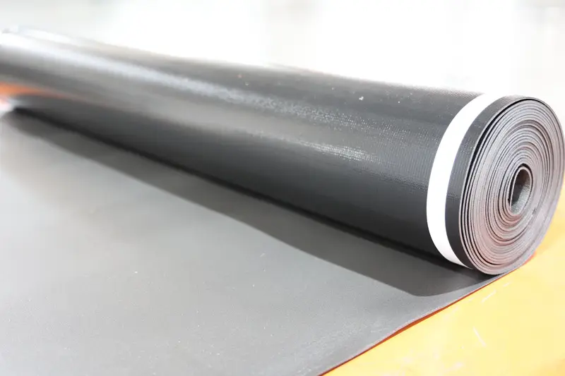 Richmond Underlayment Wood & Laminate Acoustic Underlayment Silent Performer Black 43-5/16" x 27.9' - 2 mm (100 sqft)