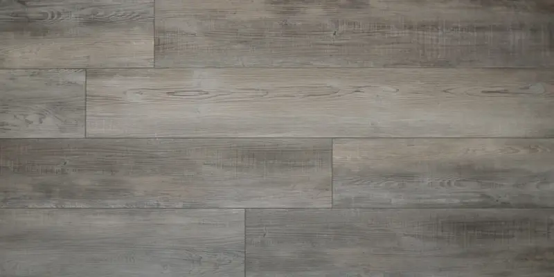 SureWood Plus - Farmhouse