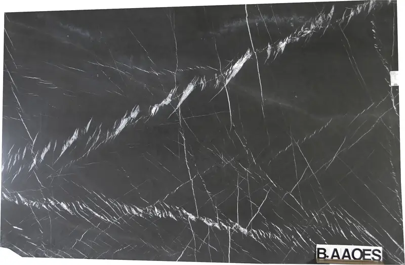 SLABS MARBLE Graffite Leather