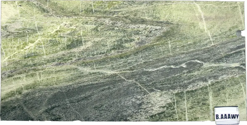 SLABS MARBLE - Irish Green