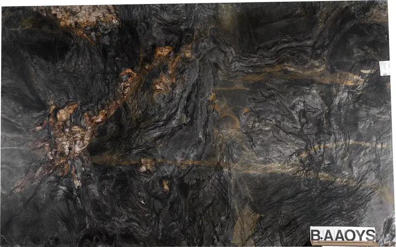 SLABS QUARTZITE - Black Fantasy